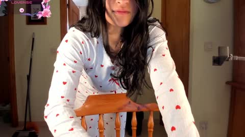 bella_pocahontas3 online show from 01/22/25, 10:29