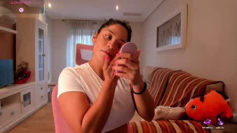 bella_pocahontas3 online show from 09/29/25, 04:23