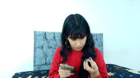 Bella online show from 09/17/25, 11:06