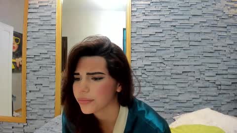 bella_posh online show from 03/09/25, 10:08