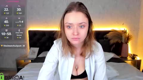 Snapshot of bella_ramsi chatting on 01/13/26, 12:49 Linda Bella online show from 01/13/26, 12:49