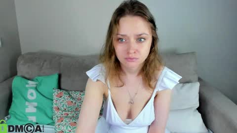 Snapshot of bella_ramsi chatting on 05/07/26, 01:00 Linda Bella online show from 05/07/26, 01:00