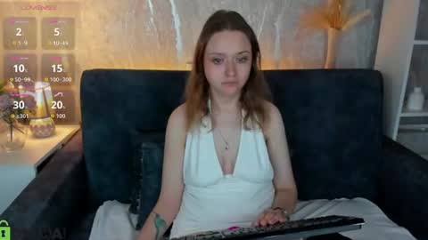 Snapshot of bella_ramsi chatting on 06/22/26, 12:56 Linda Bella online show from 06/22/26, 12:56