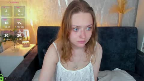 Snapshot of bella_ramsi chatting on 07/05/26, 01:01 Linda Bella online show from 07/05/26, 01:01