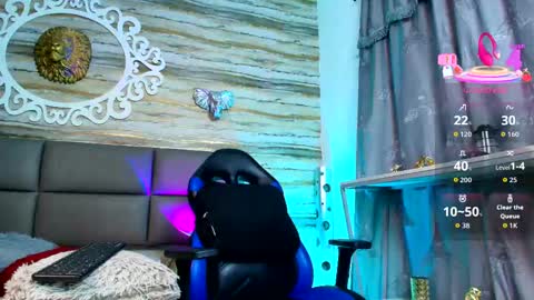     online show from 10/07/25, 04:53