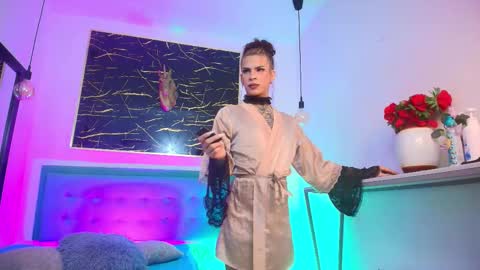     online show from 01/07/26, 06:43