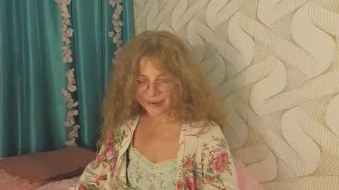 Bella online show from 01/05/26, 05:27