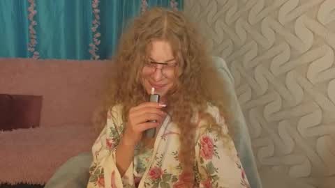 Bella online show from 01/13/26, 02:22