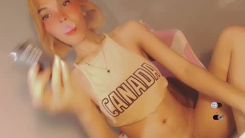 Bella online show from 12/18/24, 10:19