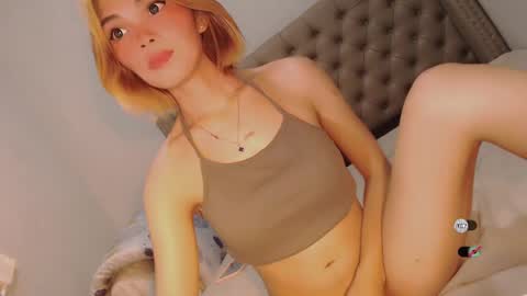 Bella online show from 02/02/25, 02:38