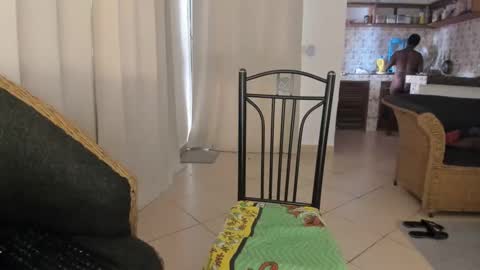 Bella sweetpea online show from 03/03/25, 06:15