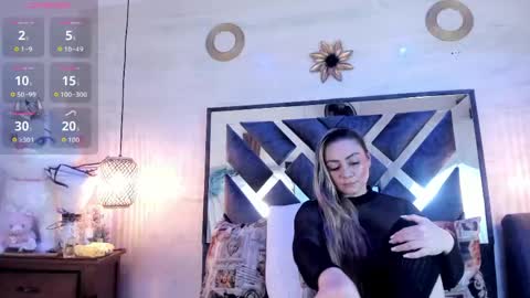 bella_volup online show from 05/18/26, 11:38