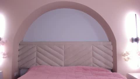 Bella online show from 03/22/26, 12:19