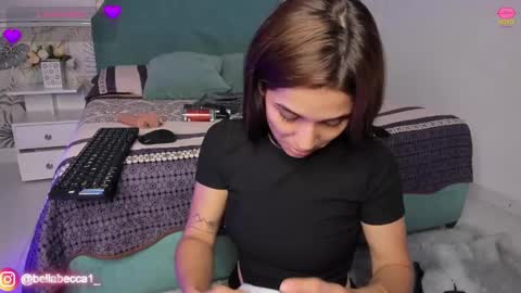 Snapshot of bellaa_becca chatting on 03/03/25, 06:44 Bella Becca online show from 03/03/25, 06:44