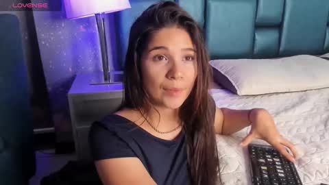 Bella Becca  online show from 11/23/25, 06:30