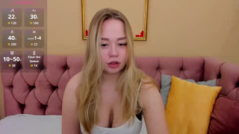 Bella online show from 03/17/26, 01:32