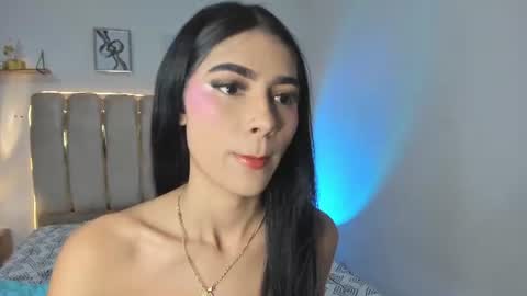 Snapshot of bellaastorm chatting on 06/19/26, 02:38 bellaastorm online show from 06/19/26, 02:38