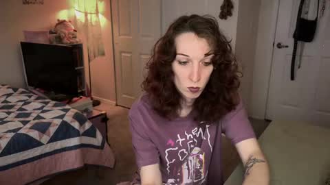 Snapshot of bellababy444 chatting on 05/11/26, 04:04 bellababy444 online show from 05/11/26, 04:04