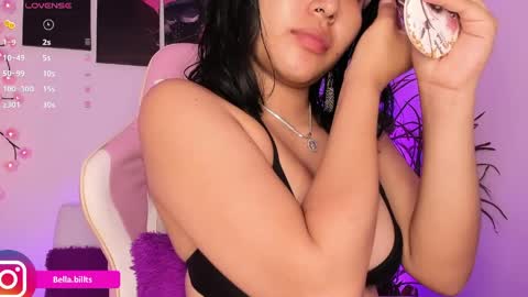 Bella online show from 04/07/26, 01:22