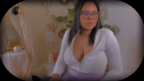 Snapshot of bellablakes18 chatting on 03/10/25, 10:26 Bellah Blakes-Sarah Scrumptious Lee online show from 03/10/25, 10:26
