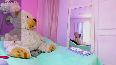 Snapshot of bellabm chatting on 12/10/24, 01:55 online show from 12/10/24, 01:55