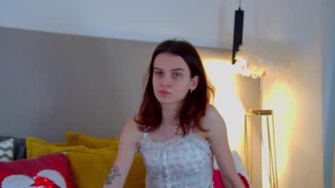 Snapshot of bellabriggs chatting on 02/11/26, 06:51 Bella online show from 02/11/26, 06:51