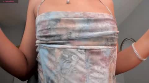  Bella C  online show from 10/27/25, 11:47