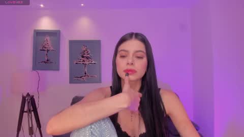 Bella online show from 07/07/26, 04:48