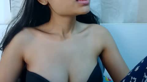 bellacrystall online show from 01/08/26, 04:59