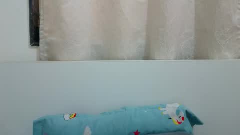 bellacrystall online show from 02/24/26, 03:48