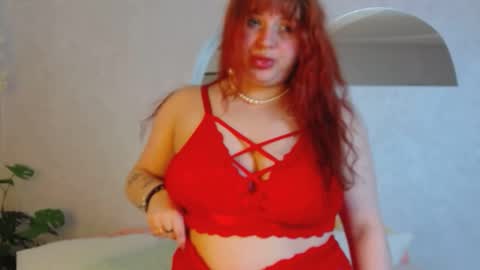 Snapshot of belladonnared chatting on 05/21/26, 03:35 Belladonna online show from 05/21/26, 03:35