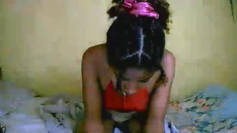 bellaena online show from 10/07/25, 02:25