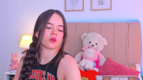 BellaFontana online show from 03/05/26, 05:42