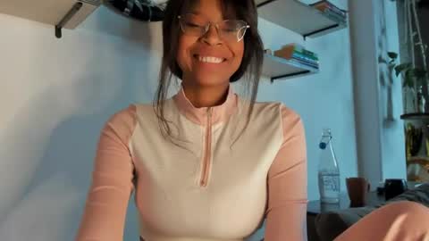 Snapshot of bellahproudly chatting on 04/30/26, 08:57 Bellah online show from 04/30/26, 08:57
