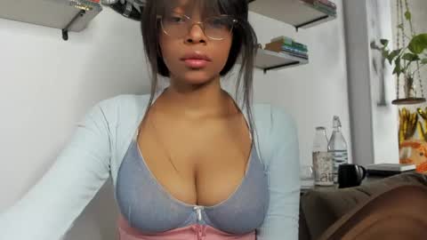 Snapshot of bellahproudly chatting on 06/03/26, 09:42 Bellah online show from 06/03/26, 09:42