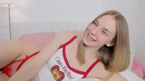 Bella online show from 03/27/26, 02:28