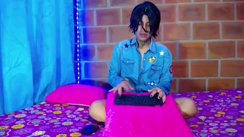 bellamy_094 online show from 11/11/25, 08:20