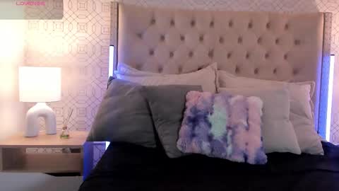 Bella Nix big tits online show from 11/16/25, 03:23