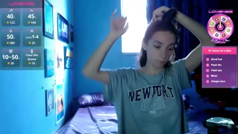 Snapshot of bellaqueen0701 chatting on 09/09/25, 09:31 bellaqueen0701 online show from 09/09/25, 09:31