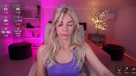 Bella online show from 04/28/26, 06:40