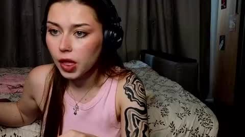 Snapshot of bellarison chatting on 06/21/26, 11:46 Daniela online show from 06/21/26, 11:46