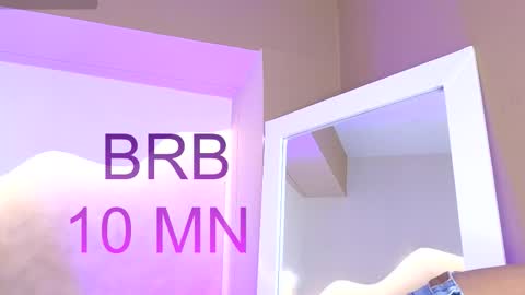 bellarooux online show from 01/14/26, 12:00