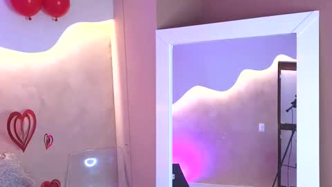 bellarooux online show from 02/26/26, 11:53