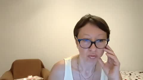 Emma online show from 06/28/26, 07:53