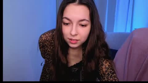 Bella online show from 04/30/26, 05:25