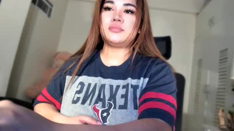 BELLA JONES online show from 02/07/26, 08:51