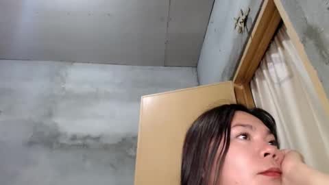 QUEEN BELLA online show from 09/29/25, 08:52