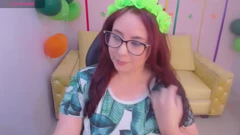 Bella online show from 03/17/26, 02:42