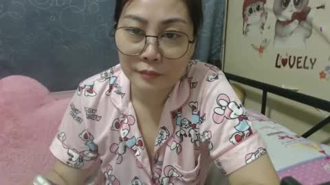 Bella online show from 01/12/25, 02:14