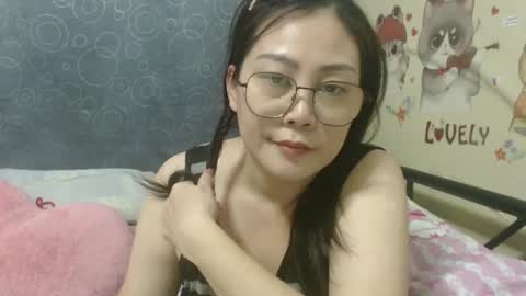 Bella online show from 01/24/25, 01:56